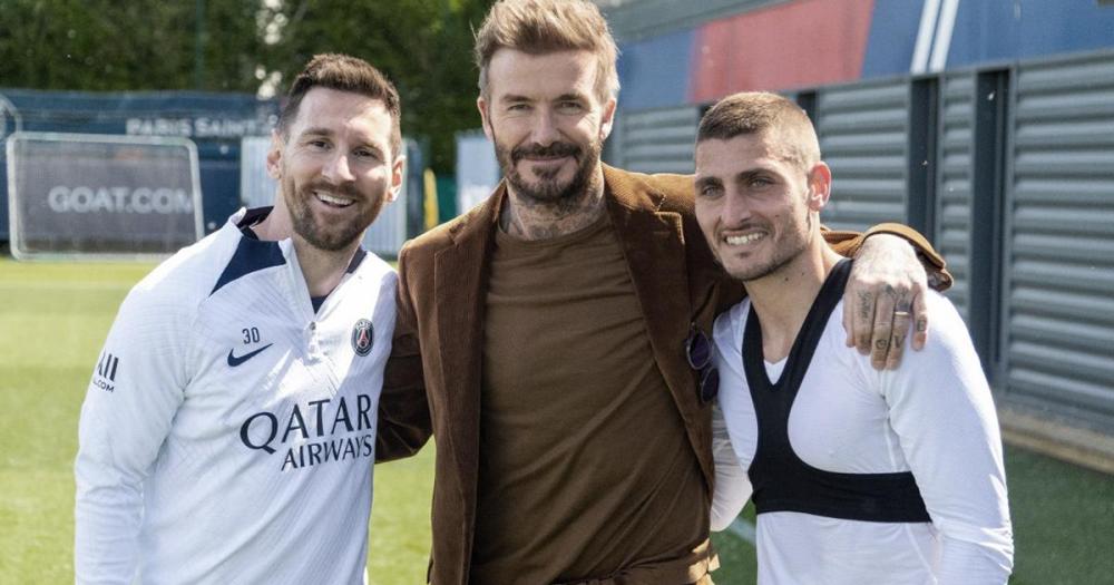 Messi recibioacute la visita de Beckham en la praacutectica de PSG