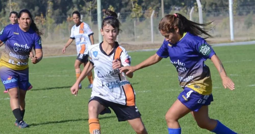 Programa fuacutetbol femenino