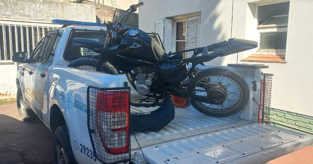 Secuestran dos motos en operativos de control vehicular