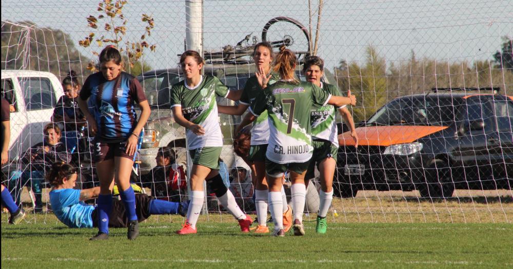  Grito de gol para Hinojo El albiverde superó 3-1 a Tres Hermanos