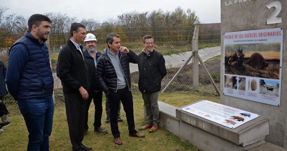 Cementos Avellaneda presentoacute los avances del Proyecto Nuevo Camino Vecinal La Providencia