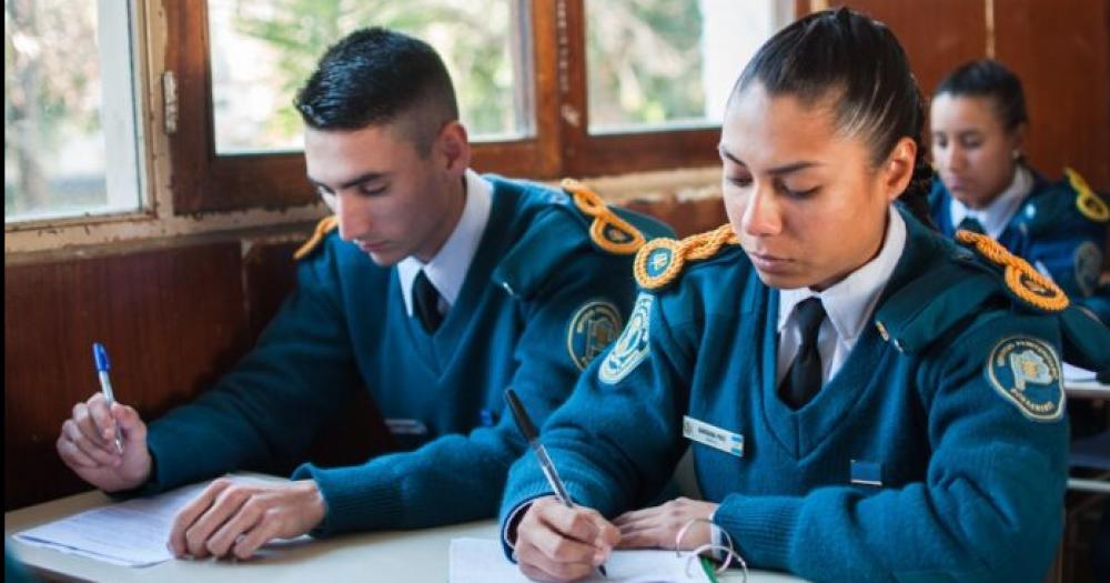 Uacuteltima semana para preinscribirse a la carrera de oficial penitenciario