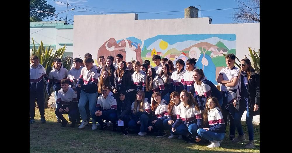 Restauraron el mural de los alemanes del Volga en el Museo de Colonia Hinojo