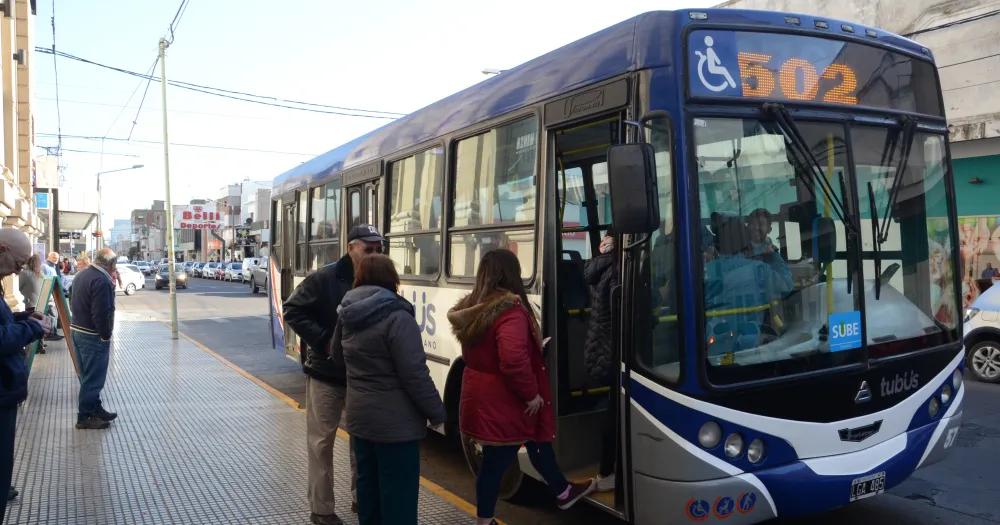 La UTA anuncioacute un paro para el proacuteximo viernes si no hay acuerdo salarial