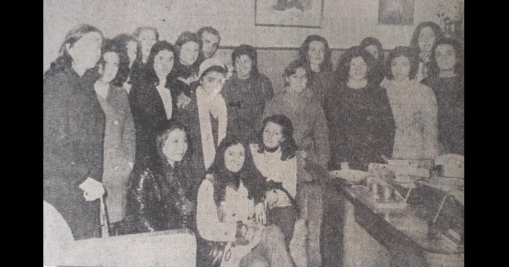 1973 La Escuela de Asistentes Sociales atravesaba momentos de incertidumbre debido a una serie de situaciones irregulares Estudiantes realizaban reclamos