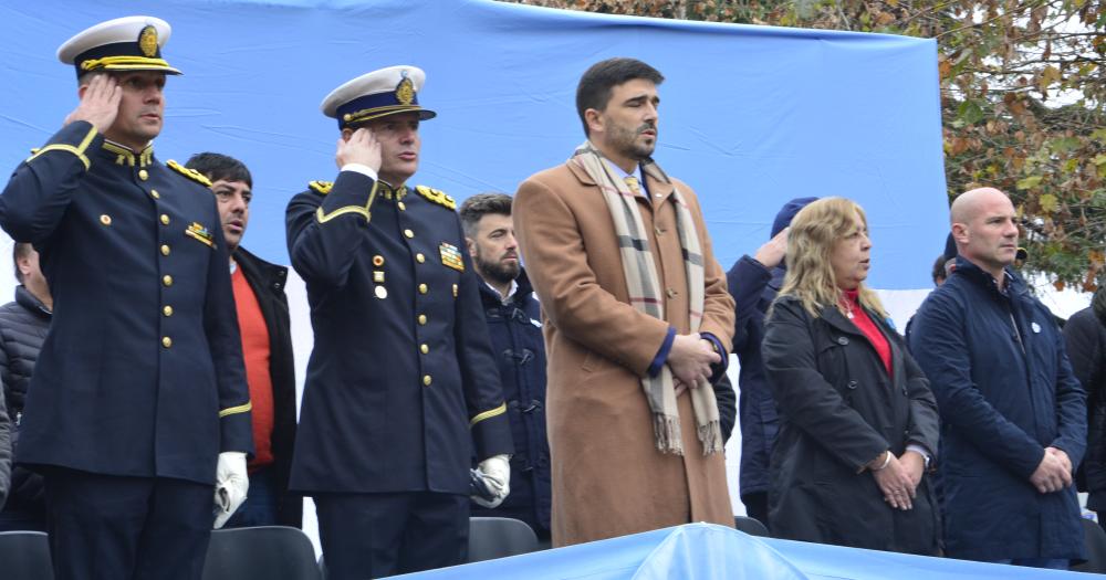 Se llevoacute a cabo el tradicional desfile ciacutevico militar en un nuevo Aniversario de la Independencia de la Patria