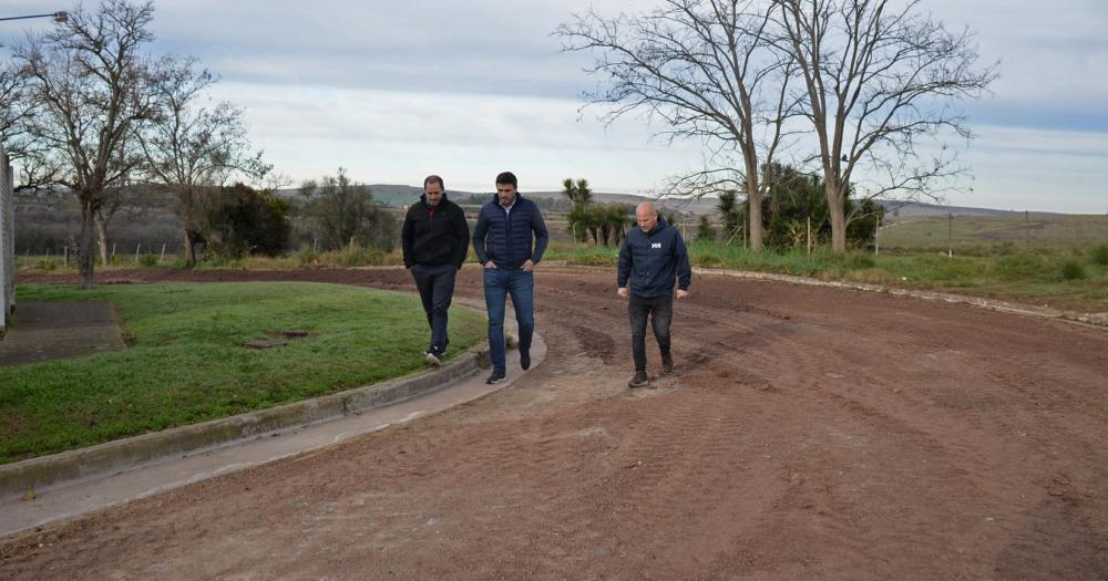 Se realizan mejoras en las calles de Sierras Bayas