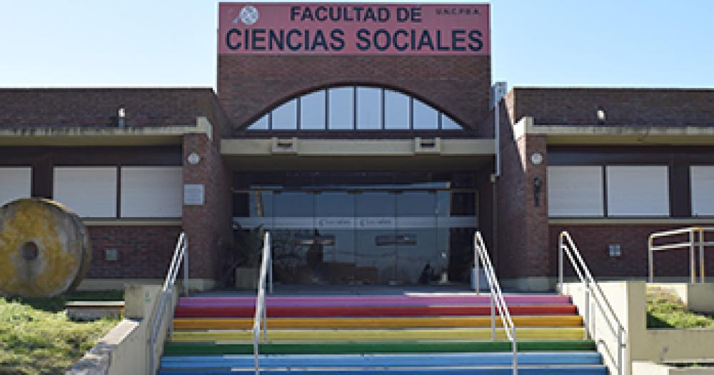 Nuevos cursos del Laboratorio de Idiomas en la Facultad de Ciencias Sociales