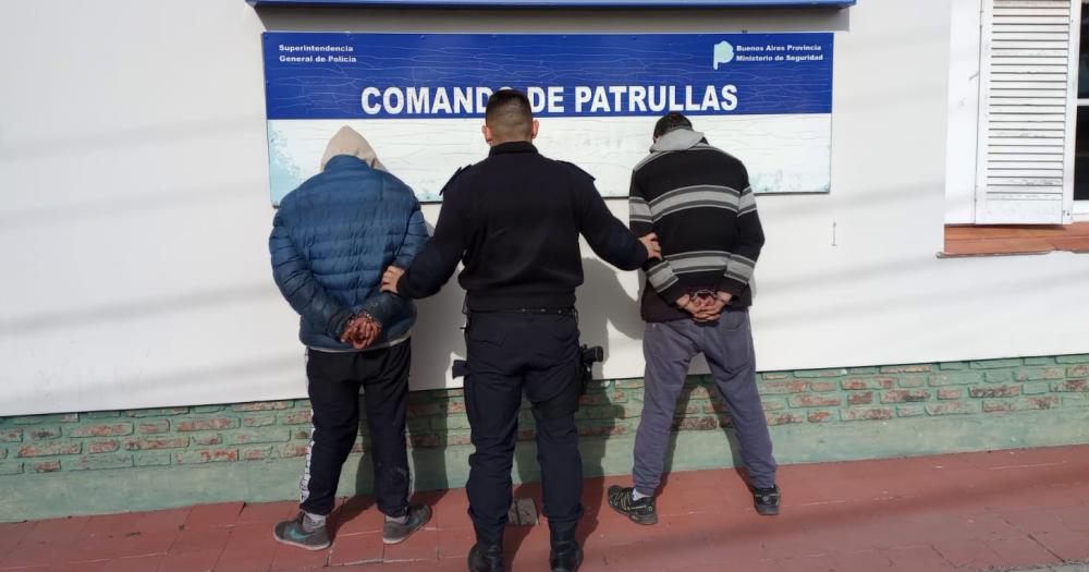 Robaron en un kiosco y terminaron aprehendidos